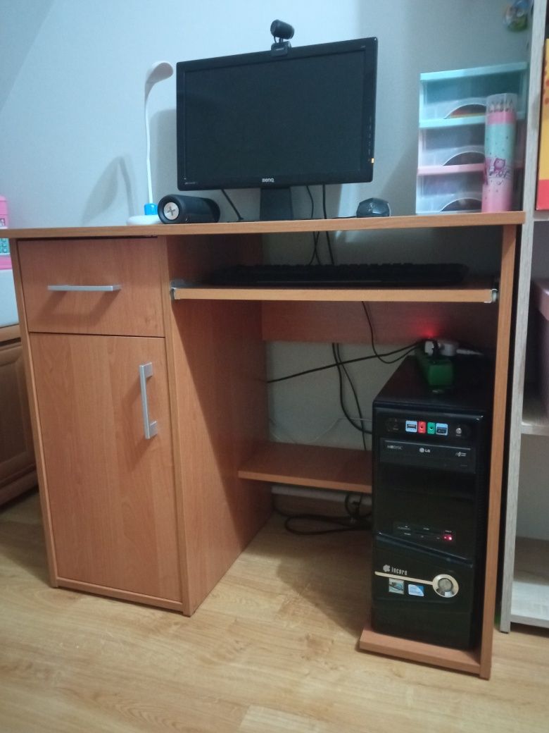 Biurko szkolne mlodziezowe