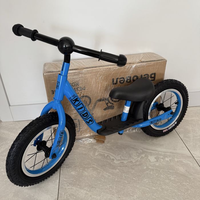 Велобіг з надувними колесами (12 дюймів)