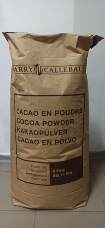 Натуральный какао порошок Barry Callebaut с низким содержанием жира.