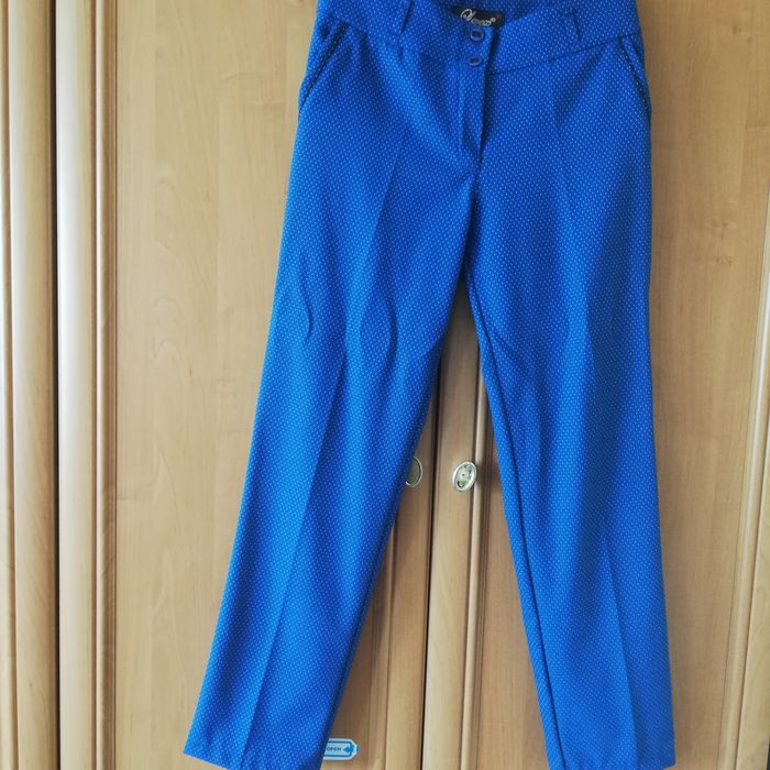 Женские нарядные брючки