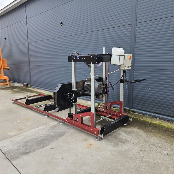 Trak taśmowy Timbery 660