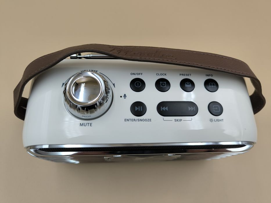 Bezprzewodowy głośnik z radiem dab bluetooth Veho MD-2 retro