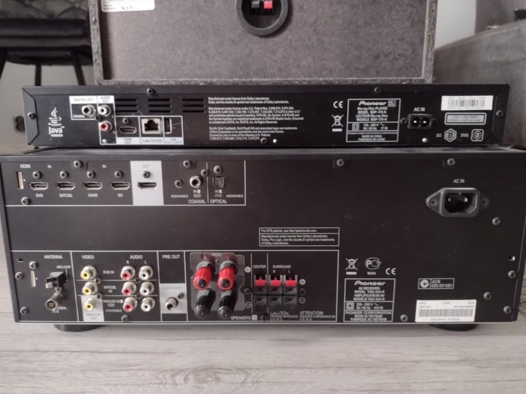 Pioneer Kino domowe. Amplituner  z odtwarzaczem Blue Ray