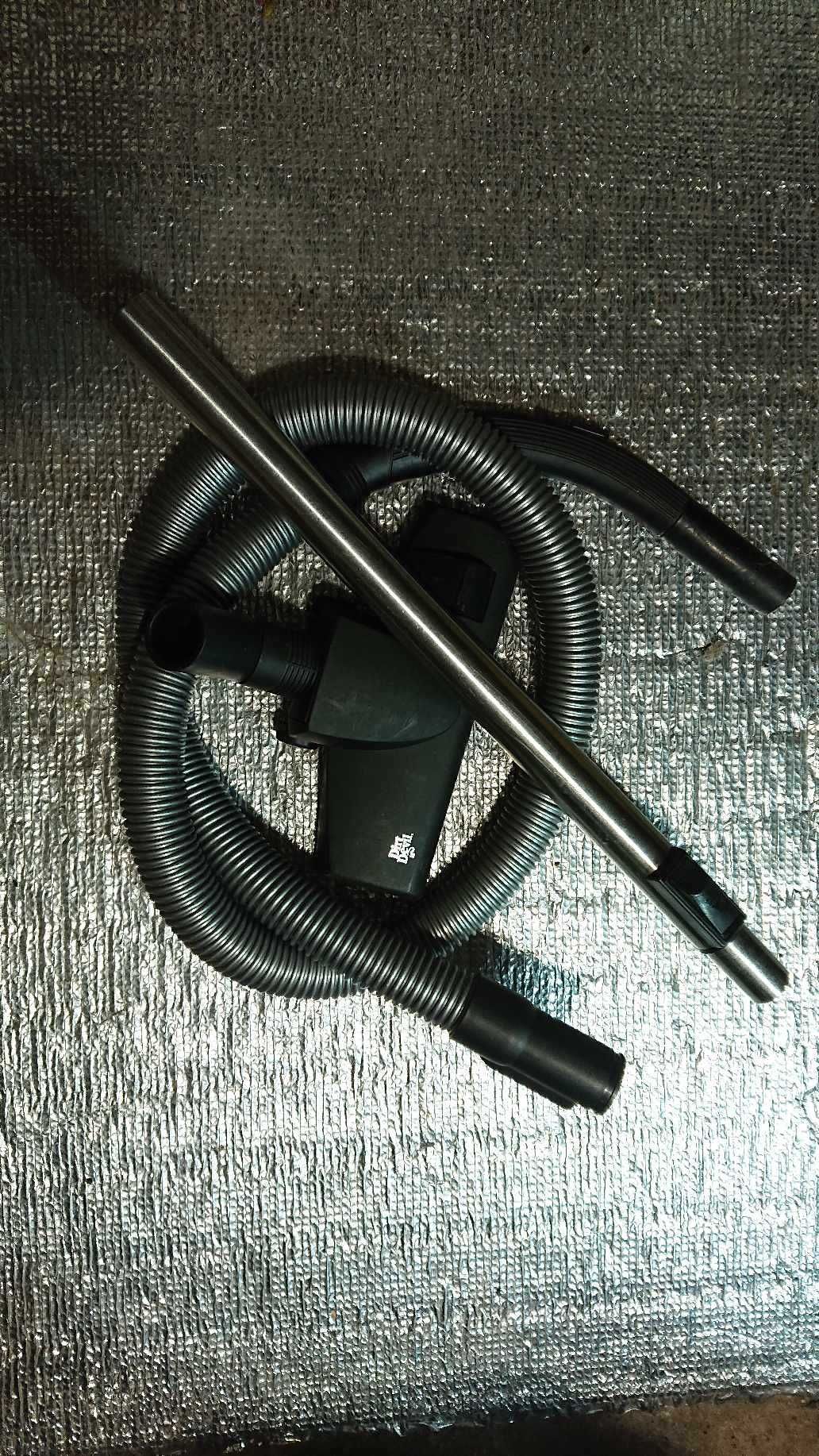 Odkurzacz Amica 1600 W-workowy