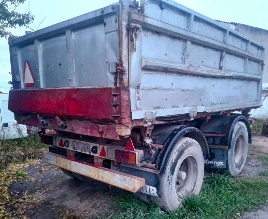 Wywrotka tandem przyczepa