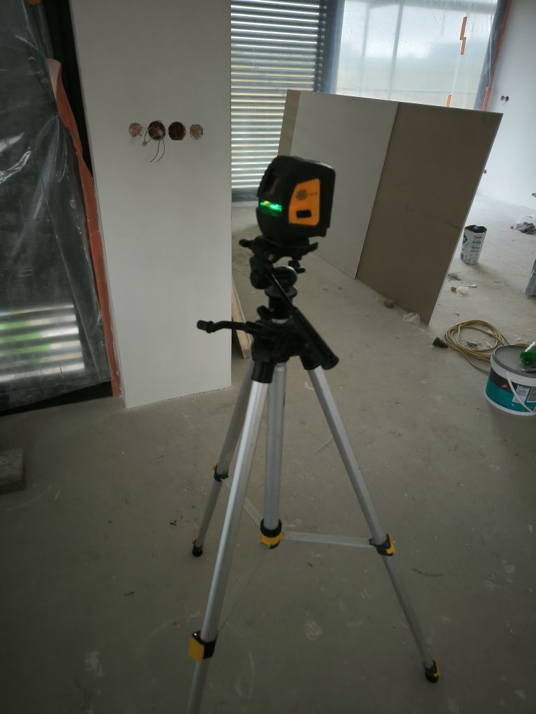 Laser samopoziomujący Nivel system CL1G