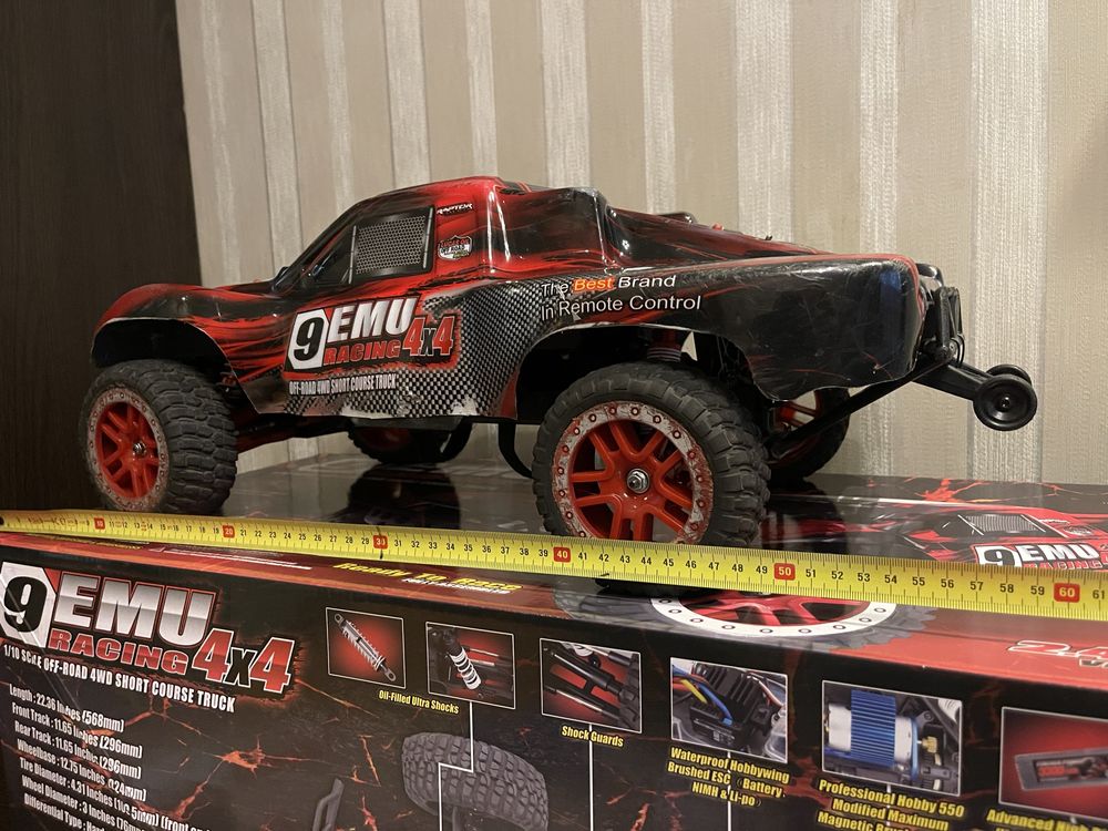 Машинка на радиоуправлении Remo Hobby 9EMU RS model