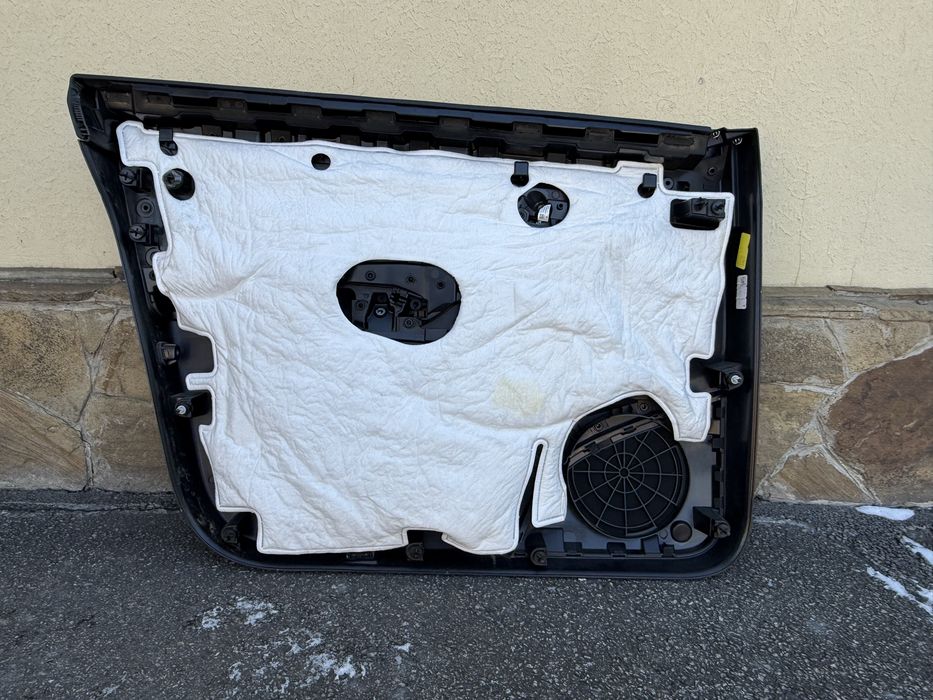 Tesla 3,Y,дверная карта правая.идеал!!22 год.