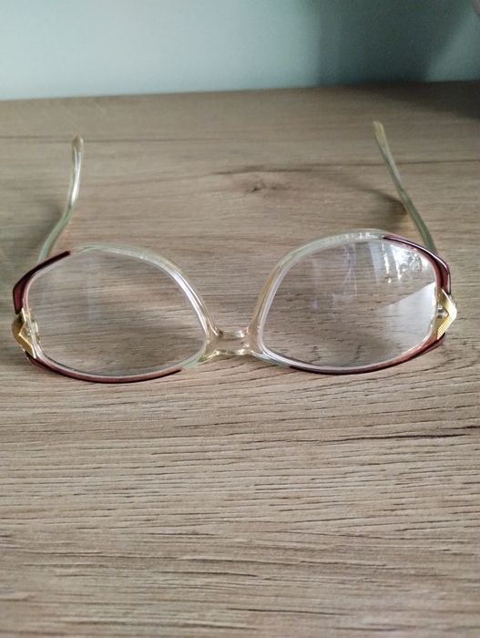 Oprawy okularów d