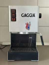 Продам кавоварку Gaggia