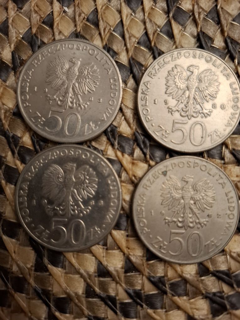 Monety 50 zł z PRL sprzedam.