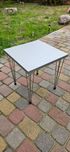 Stolik taboret siwy metal