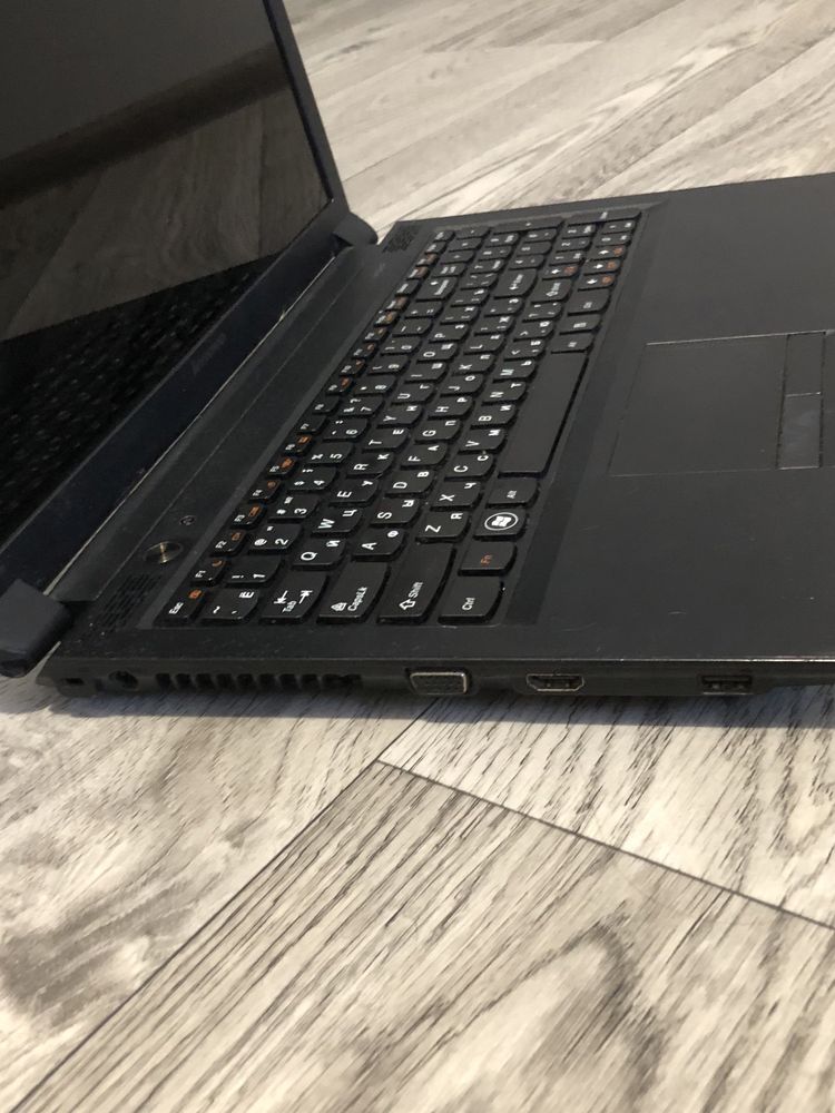 Ноутбук Lenovo