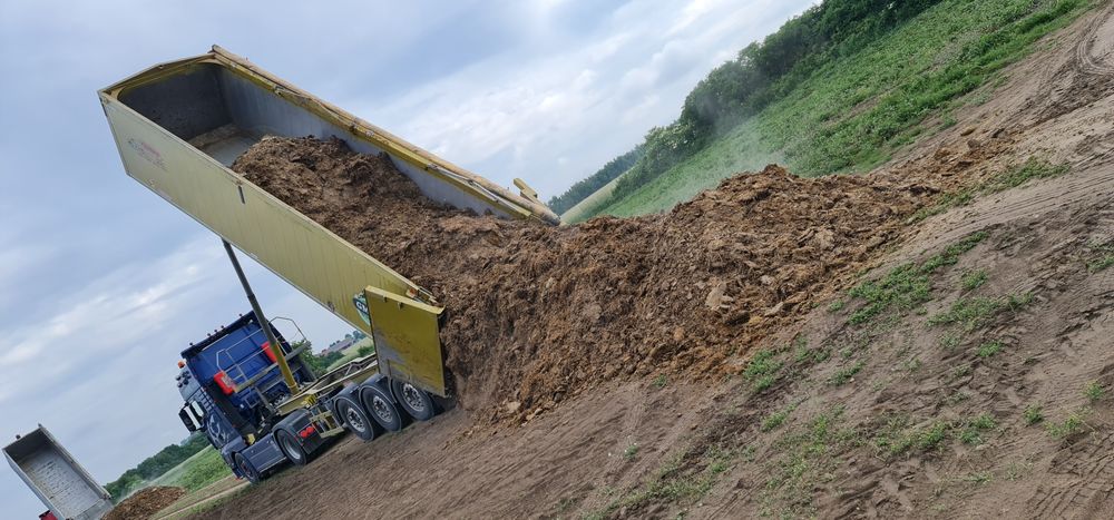 Obornik kurzak Słomiasty, bobek, bydlęcy, koński, Wapno nawozowe
