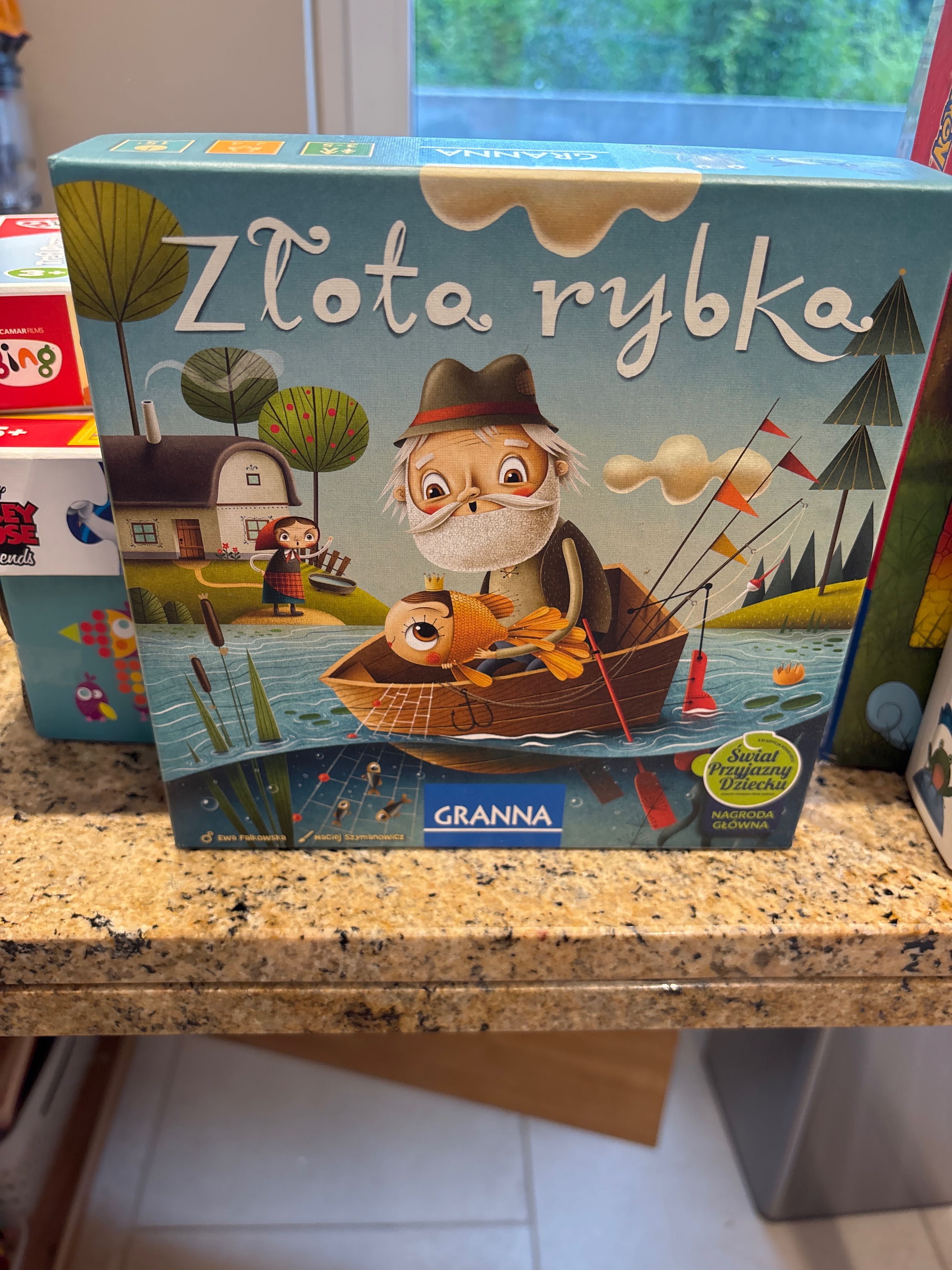 Sprzedam zestaw gier- gry i puzzle - kompletne