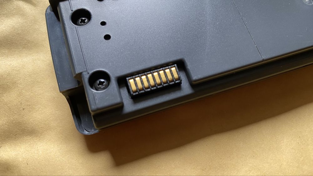 Nowy panel do kolumny z radiem Pionner DEH-P6000R.