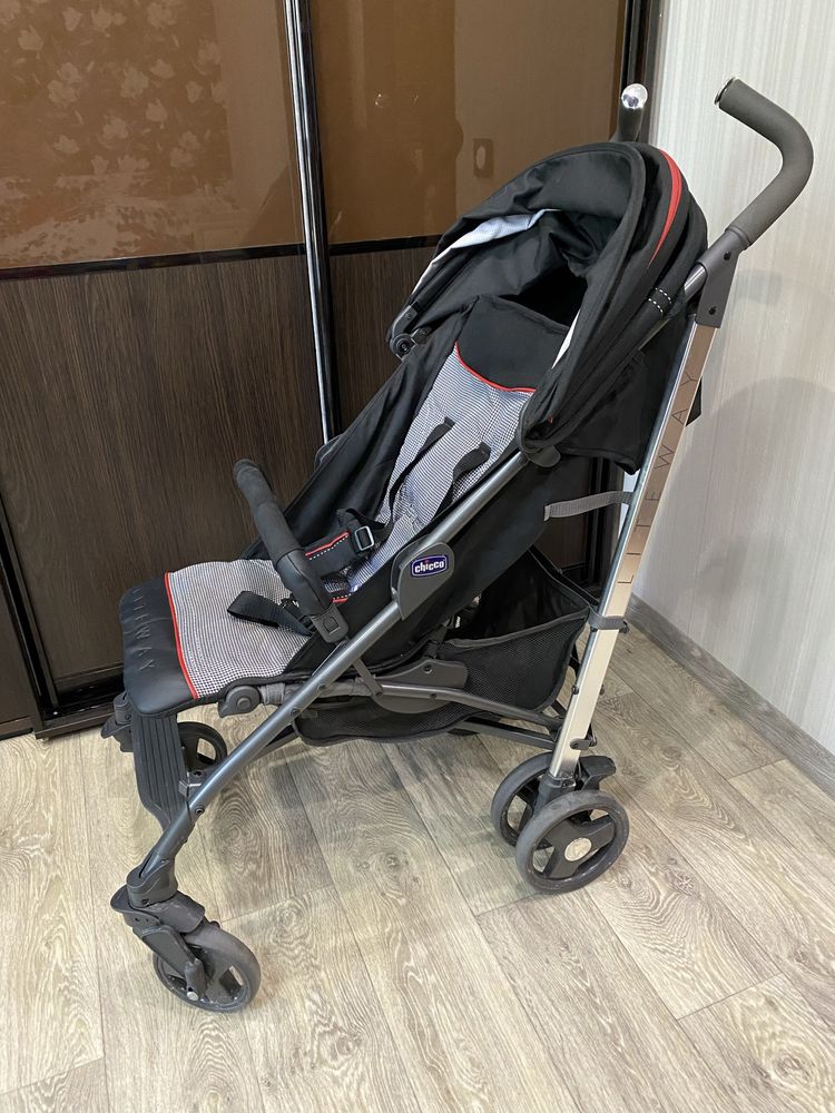 Детская коляска Chicco LiteWay идеальное состояние