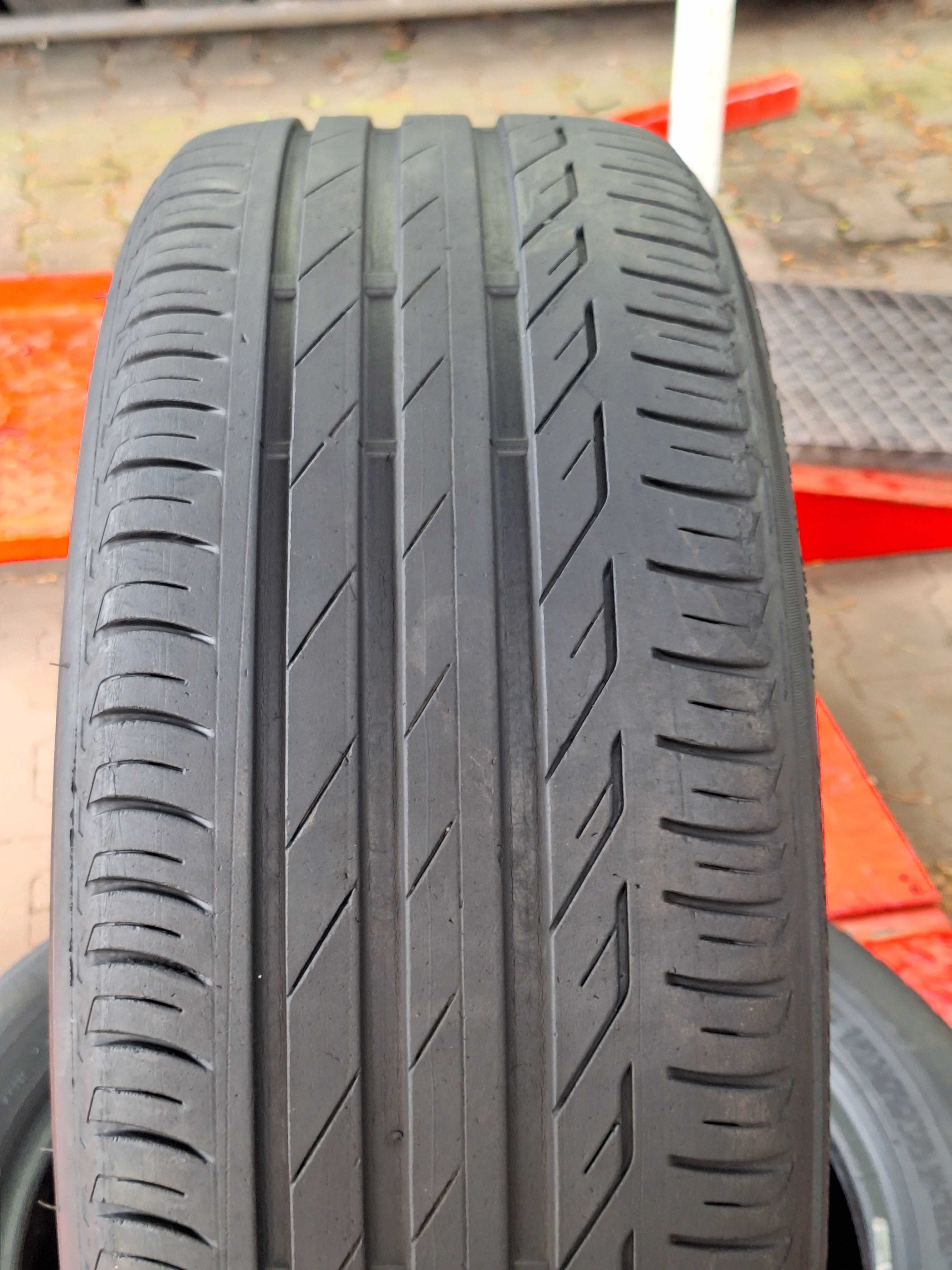 215/50 R17 Bridgestone Turanza T001