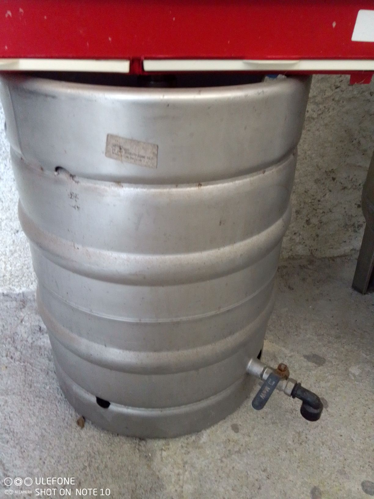 Cubas de vinho como novas