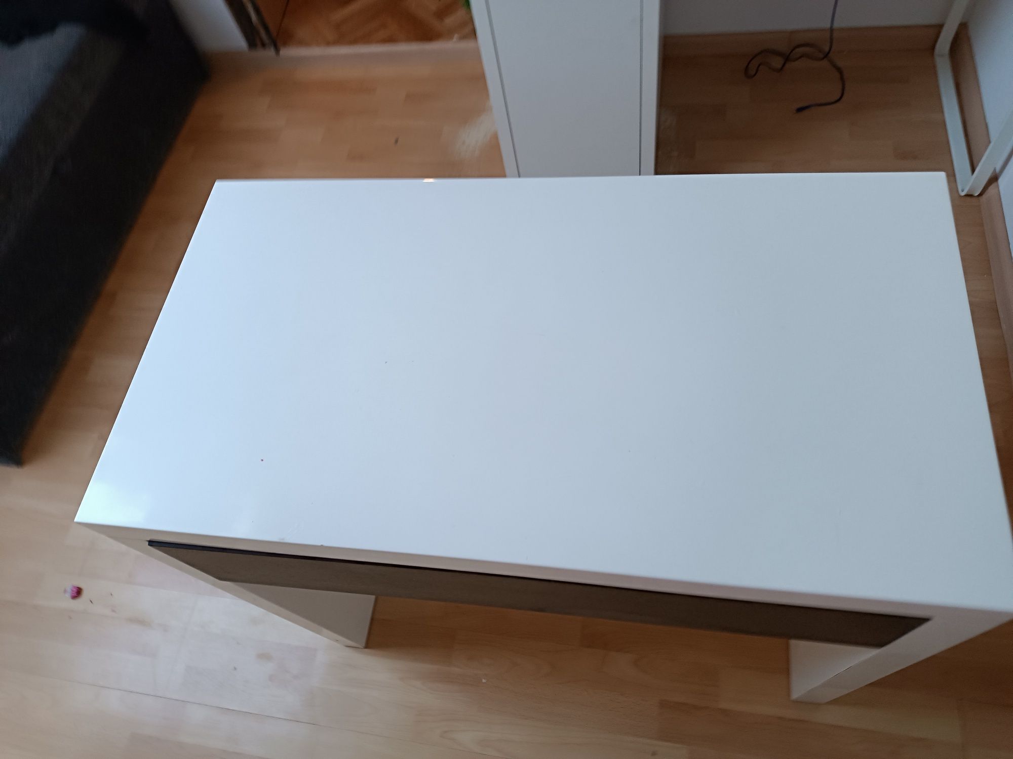Biurko / toaletka wysoki połysk 45x85