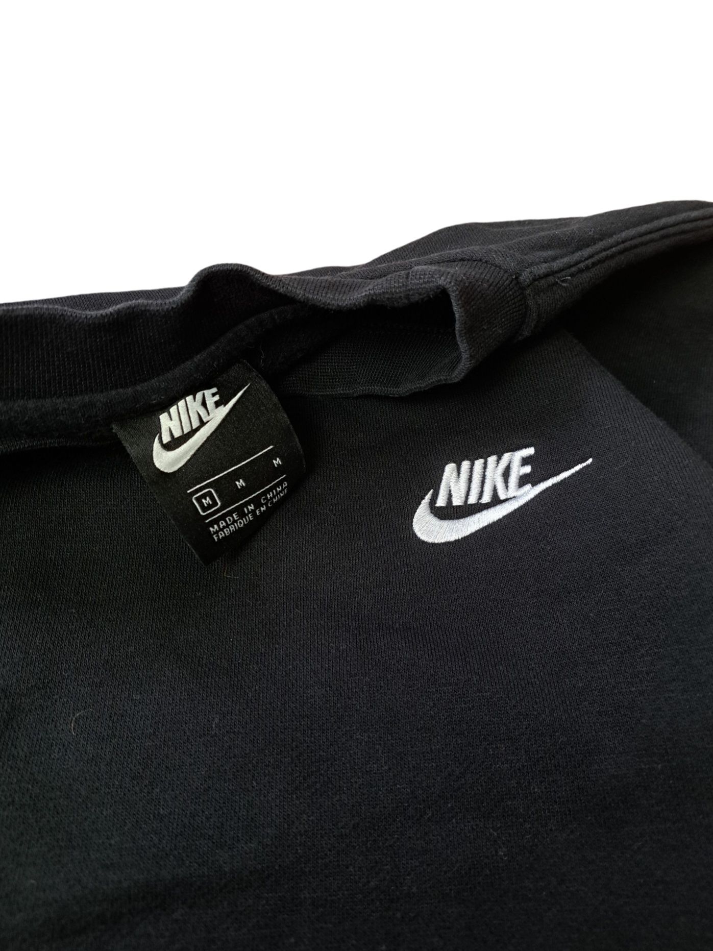 Piękna Czarna Bluza Nike