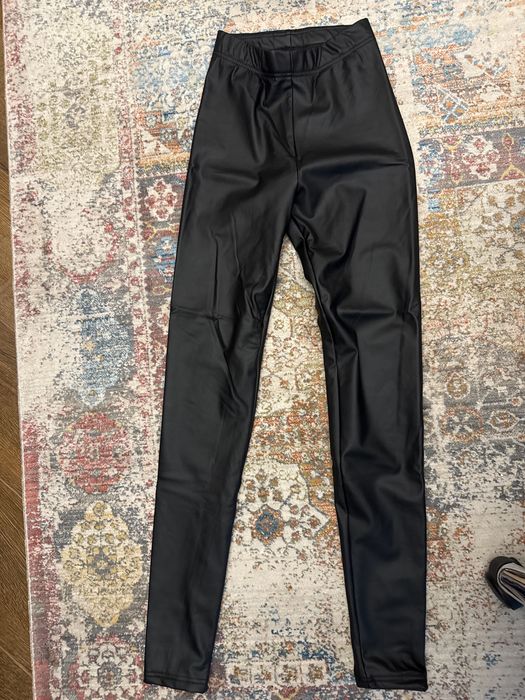 Штани шкіра заміник ,нові