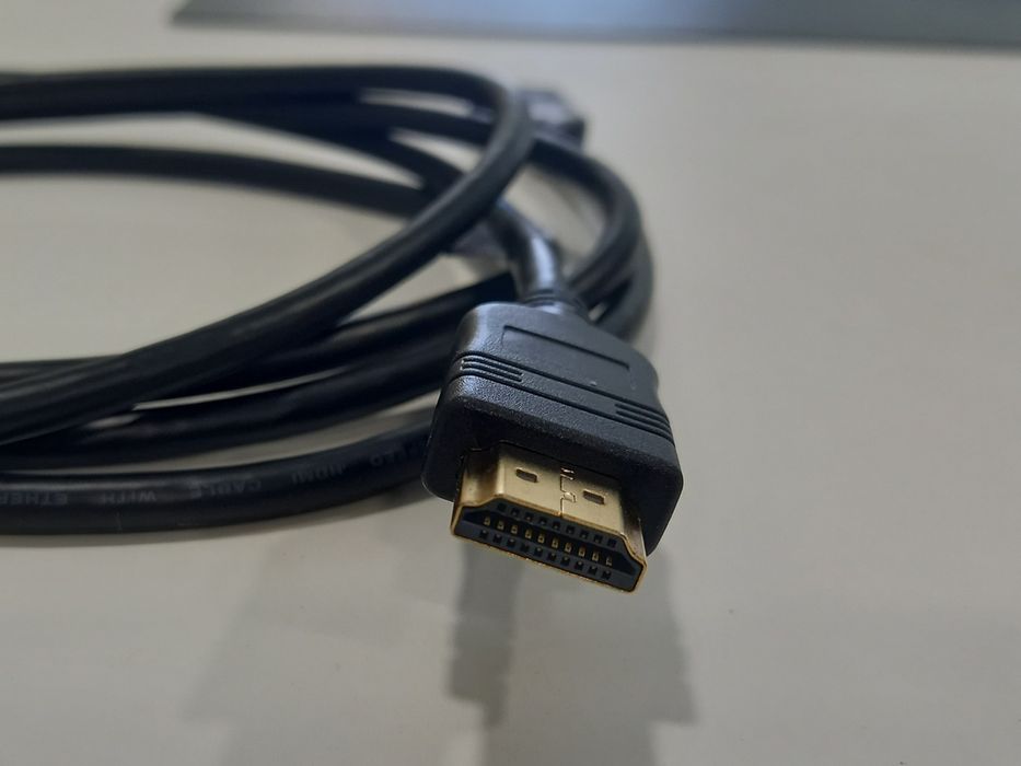 Cabo HDMI de Alta Velocidade com Ethernet 2 m