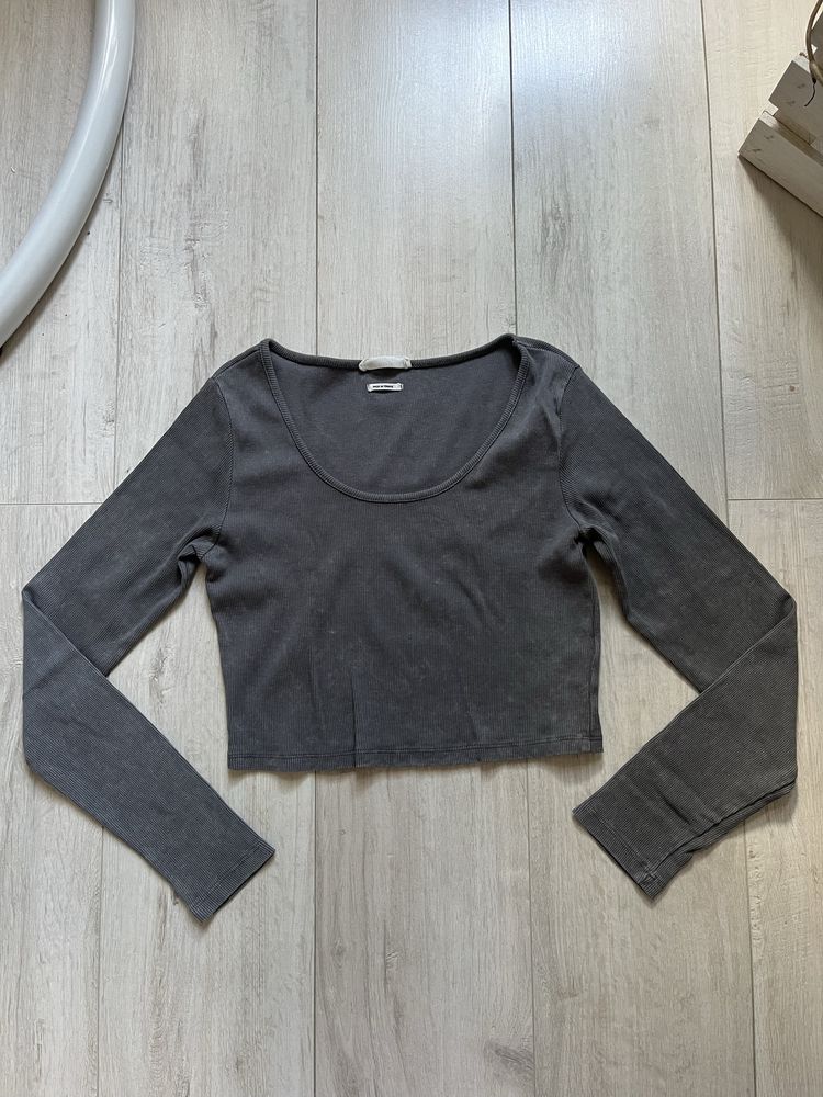 Crop top z długim rękawem Reserved