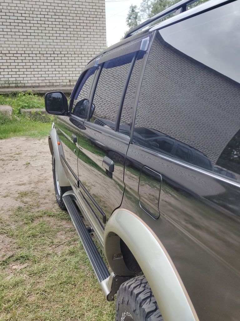 Продам свой Mitsubishi Pajero Sport