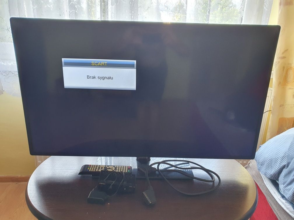 Telewizor Manta + dekoder dvb-t2