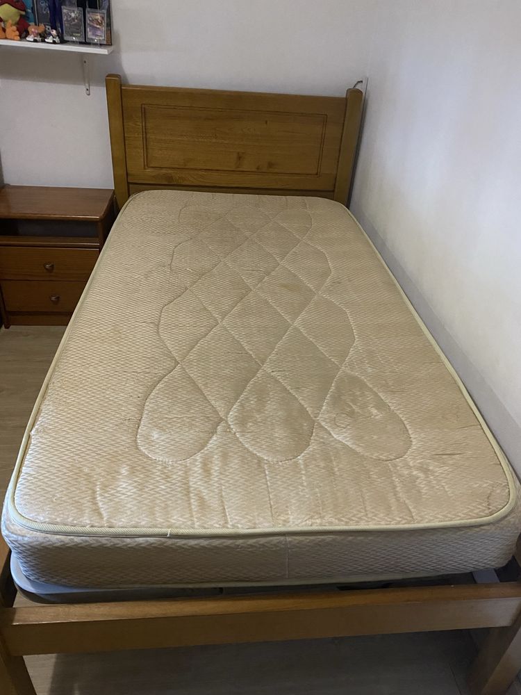 Quarto de solteiro completo
