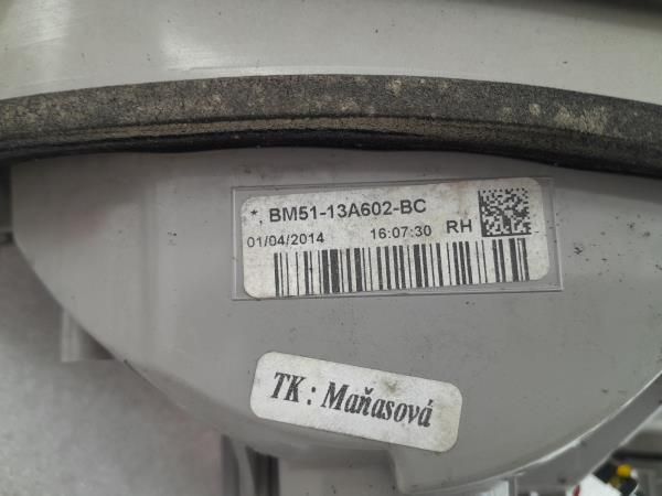 Farolim direito FORD Focus III Carrinha