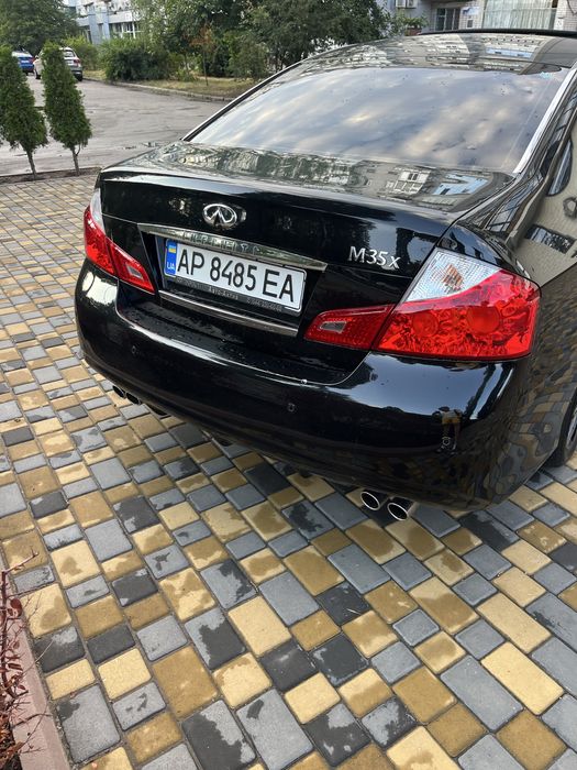 Продам infiniti m35x