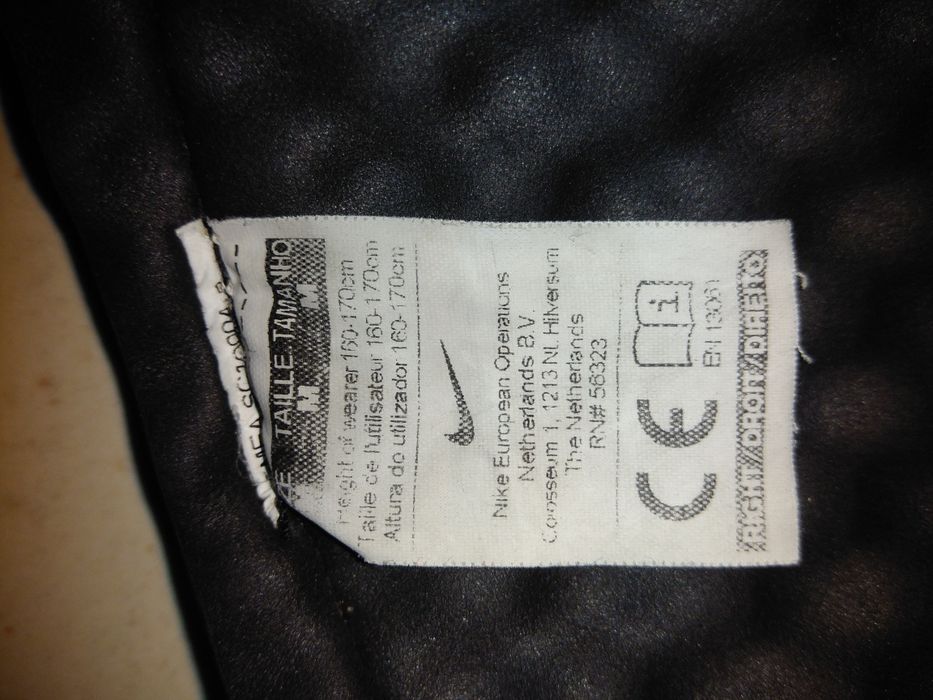 Caneleiras Nike
