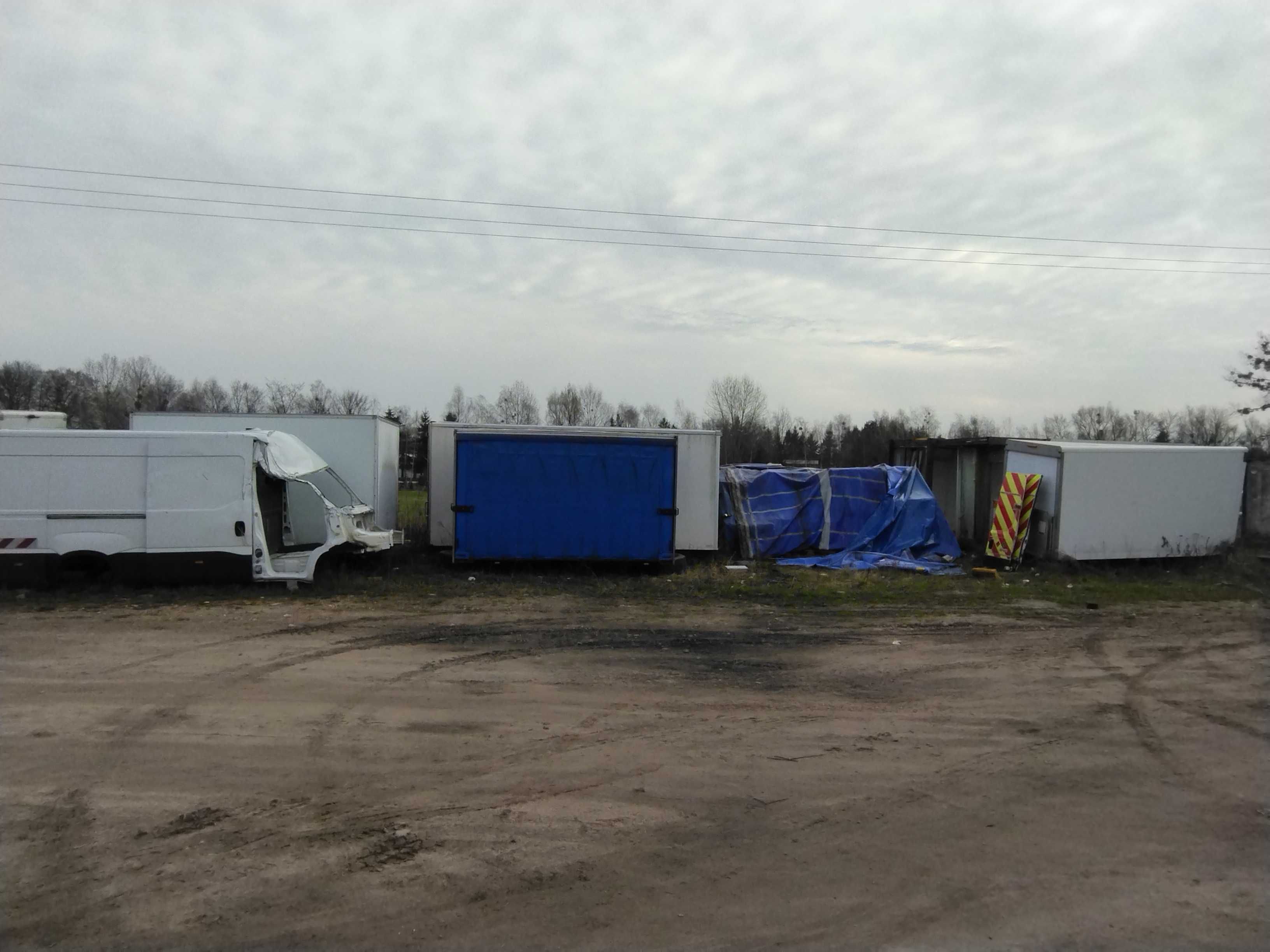 Zabudowa Kontener Firanka Plandeka blaszak iveco daily Duży Wybór