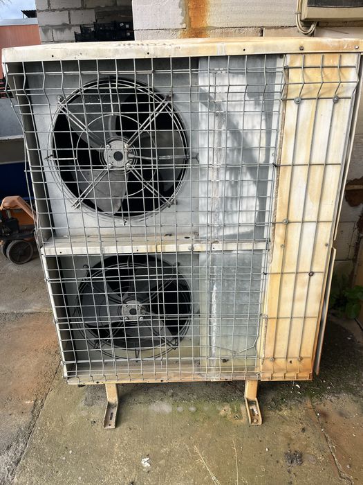 Agregat chłodniczy dwuwentylatorowy R404A