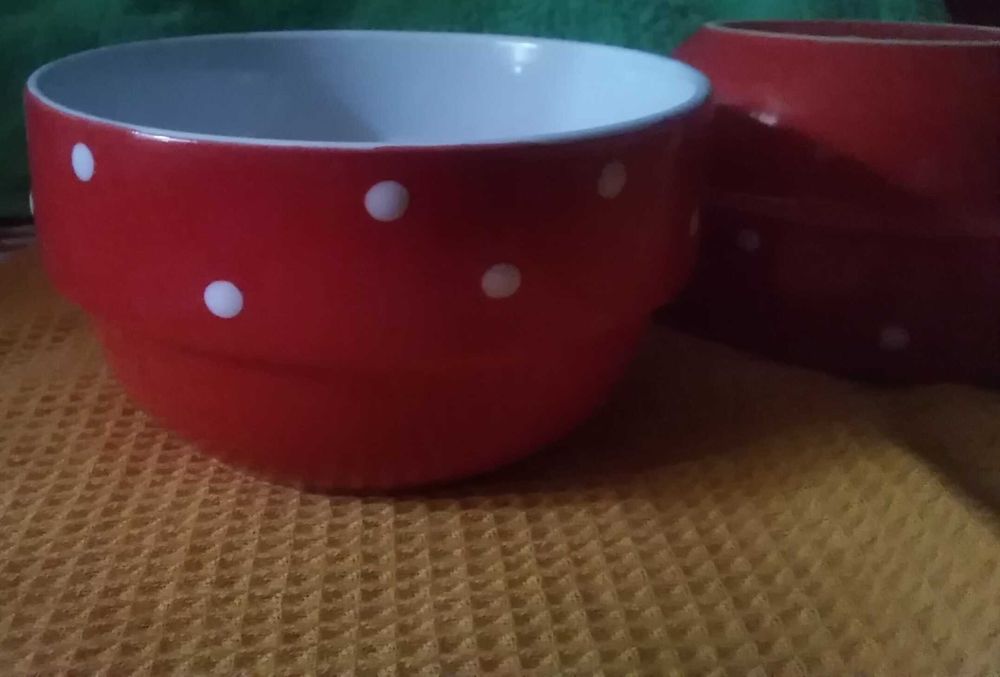 БЛЕНДЕР ( измельчитель продуктов) и другие мелочи нужные  для кухни