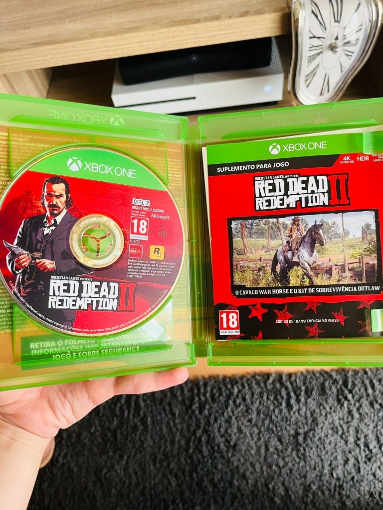 Xbox one S 1TB com Red dead redemption