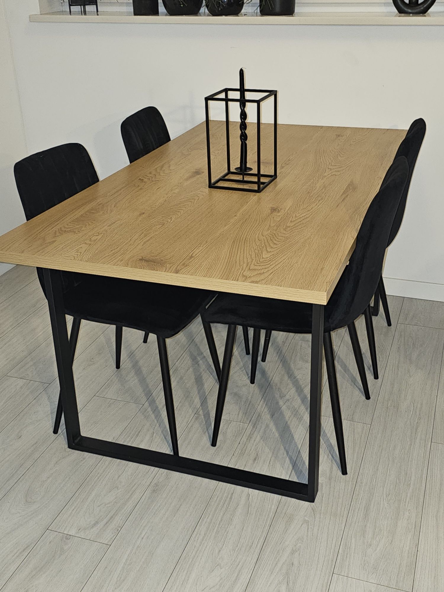 Piękny zestaw stół loft krzesła Czarny welur jak nowy