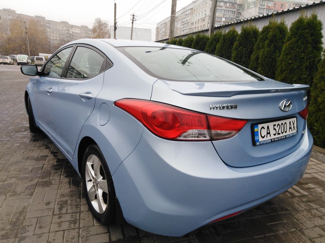 HYUNDAI Elantra елантра хундай