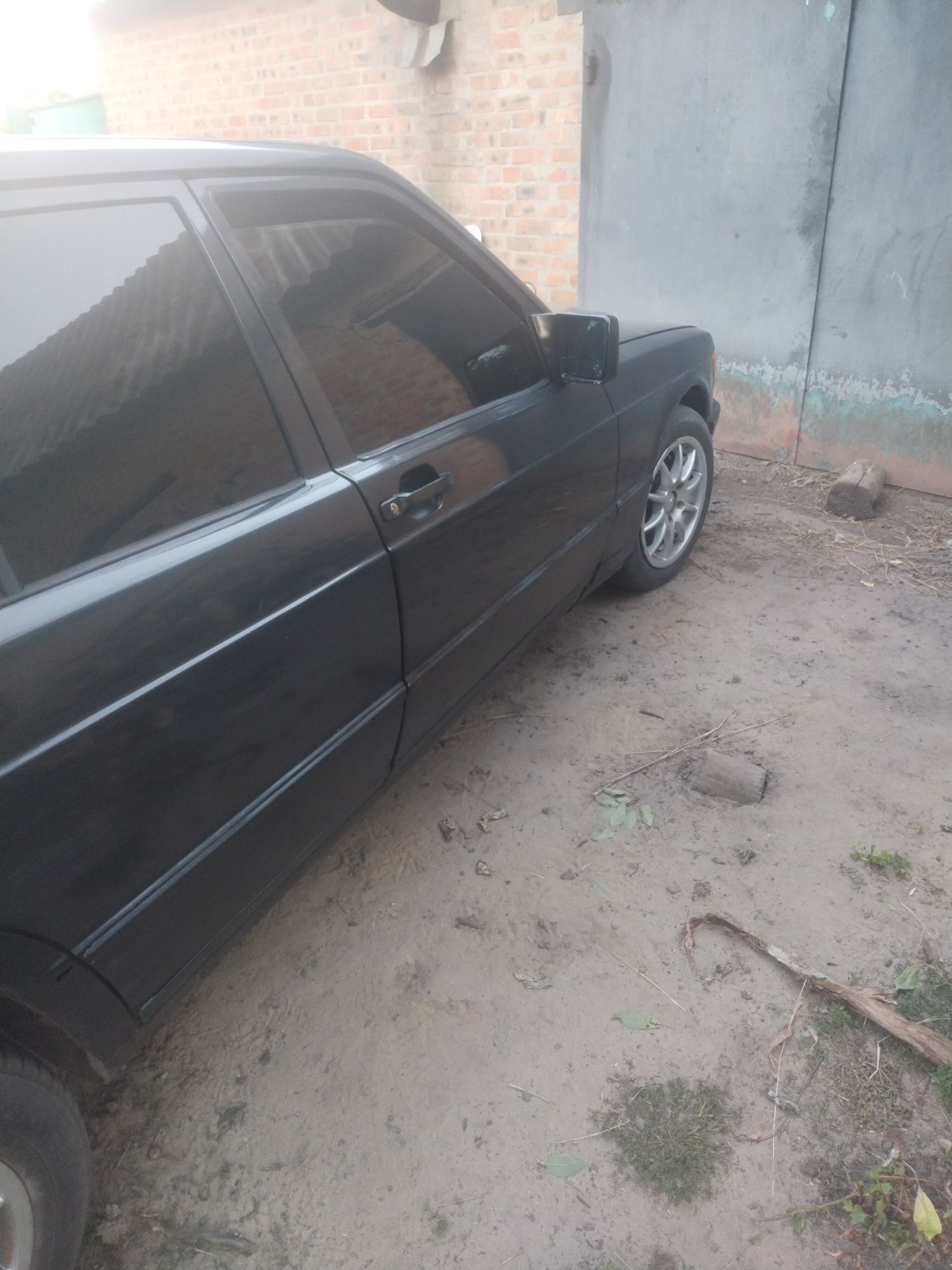 Продам авто Мерседес 190