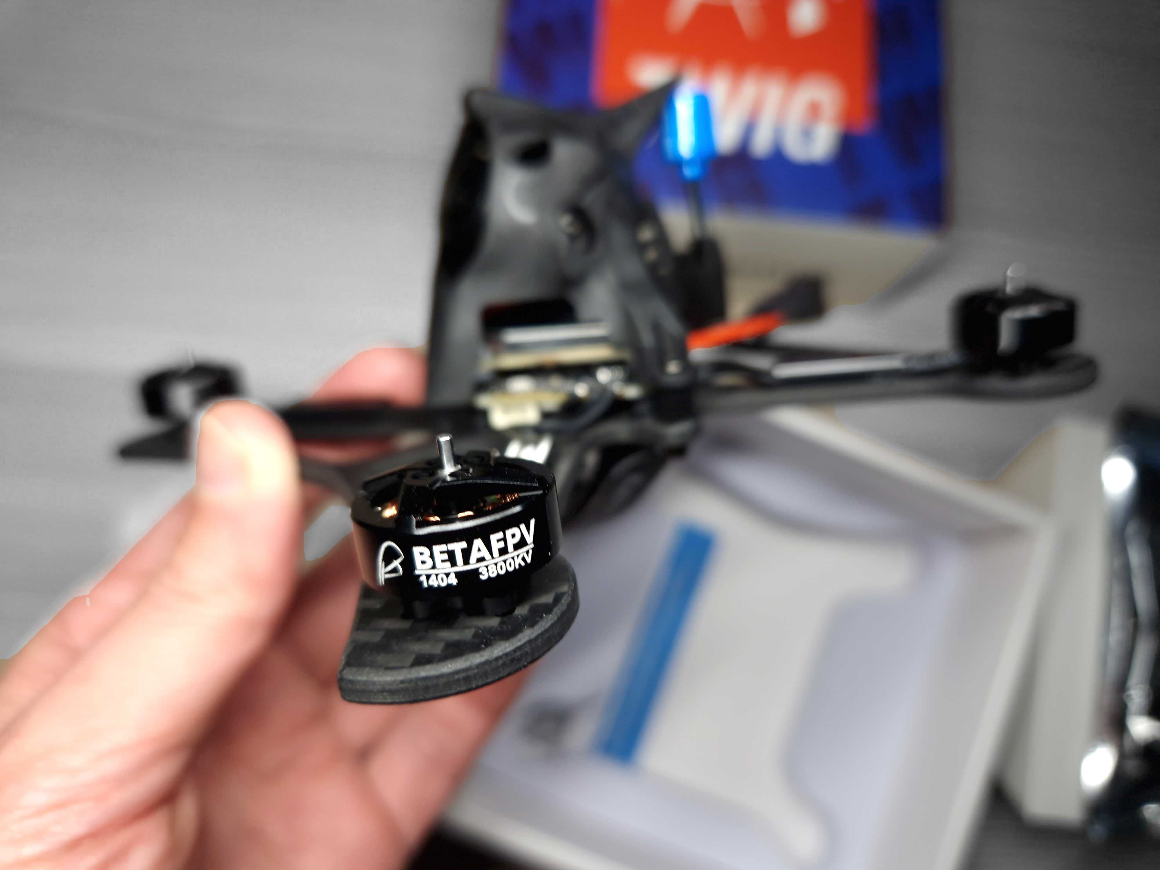 Готовый FPV 3.5″ 4s квадрокоптер BetaFPV TWIG XL (зубочистка)