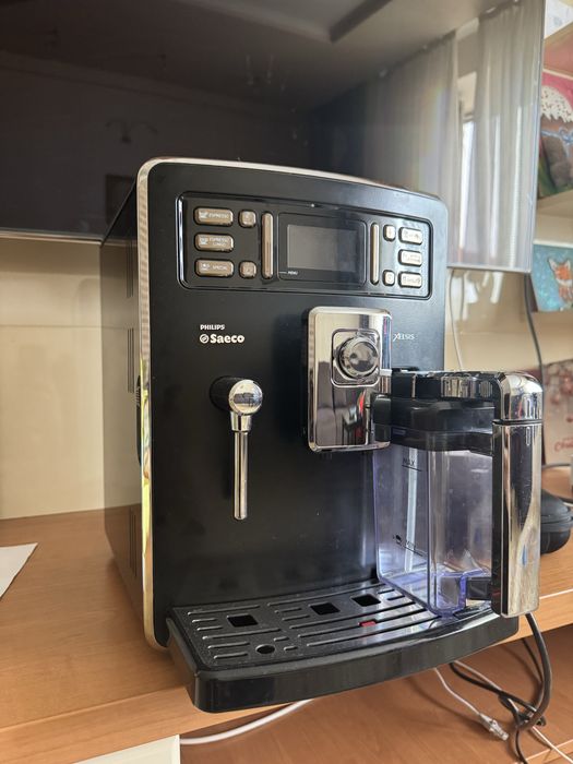Кавомашина Saeco Xelsis HD8942