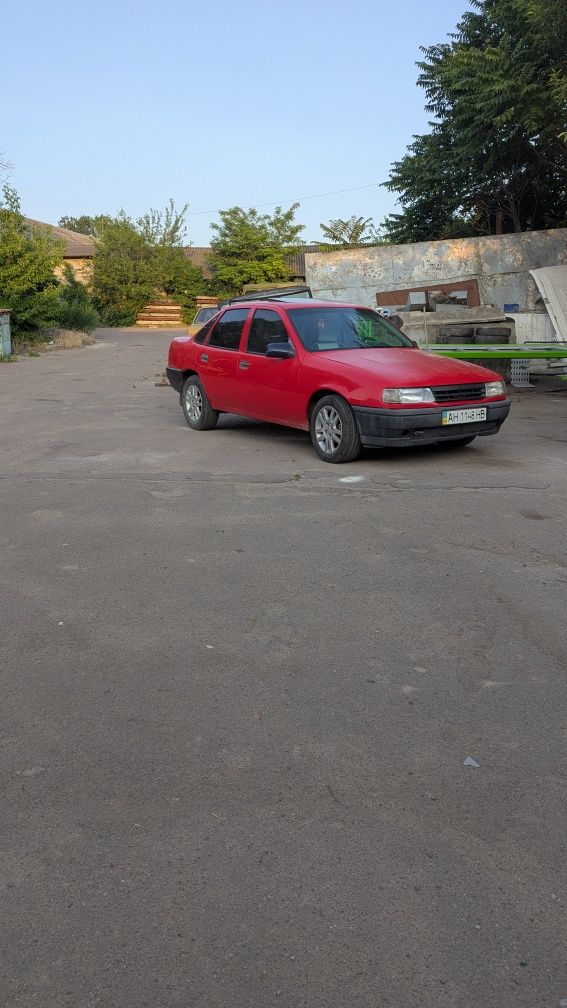Опель вектра А 1.6