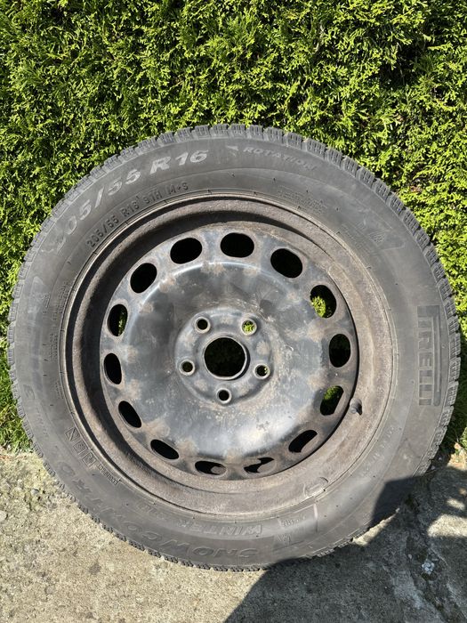 Opony zimowe r16 z felgami 5x112