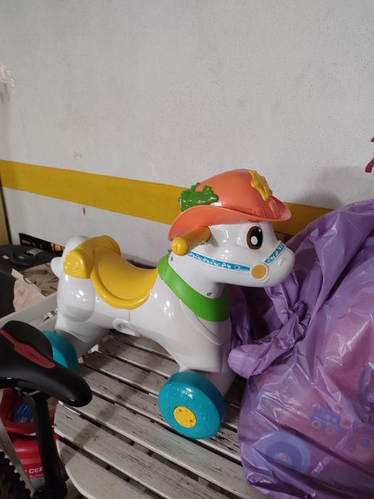 Cavalo de Bebé Chicco Baby Rodeo Billingue