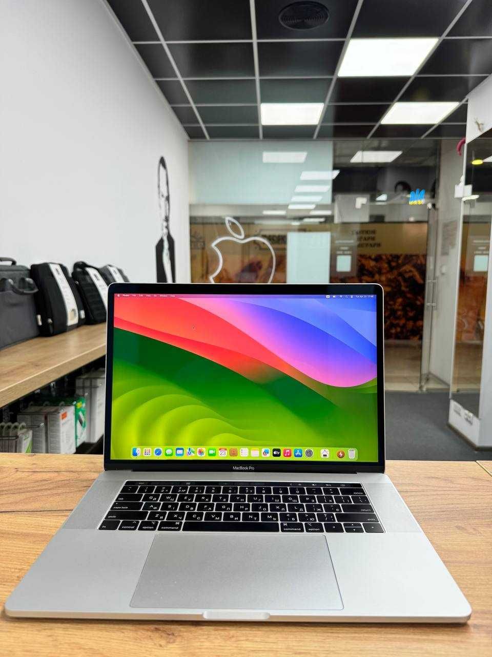 Гарантія MacBook Pro 15 2018(2019) Макбук I7|16|256 Ідеальний стан!