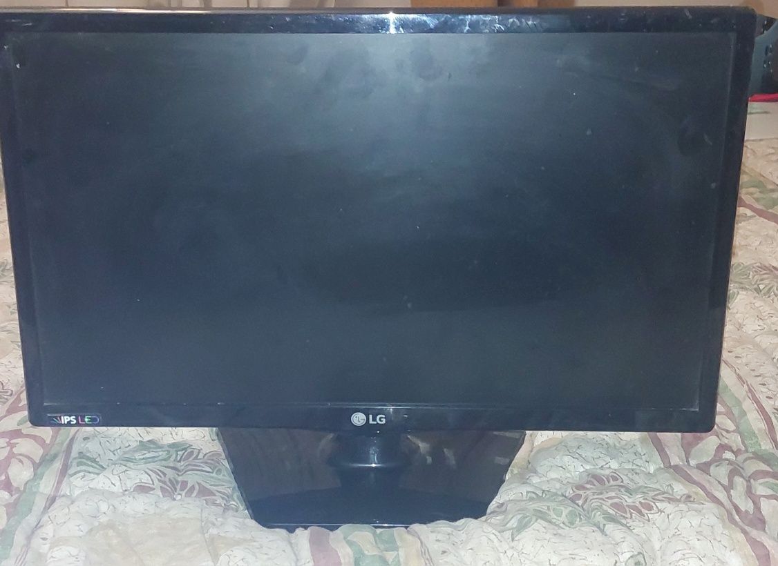 Televisão LG modelo 22MT47D-PZ
