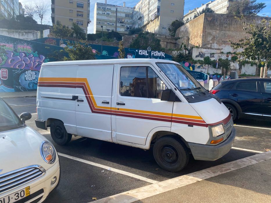 Renault Vintage Camper Van - Carrinha, Bem Conservada, Pronta a Viajar