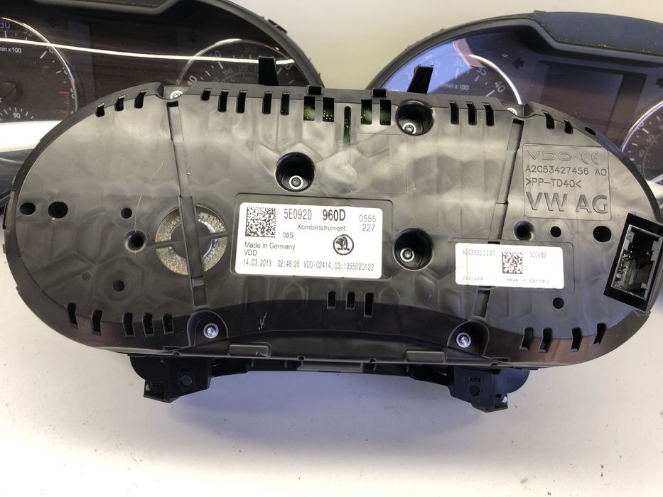 Приборка приборна панель VDO Octavia a7 Октавія а7 октавия